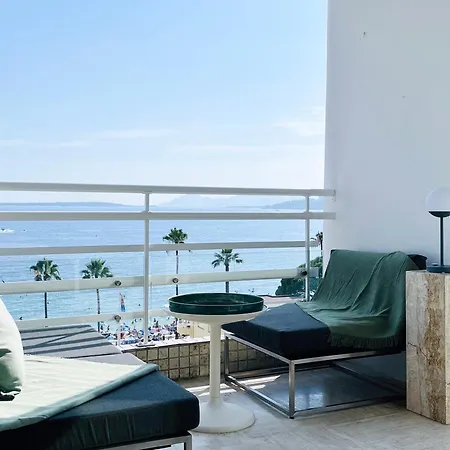 Gullaumont 2 Superb Rooftop With Seafront Terrace Daire *