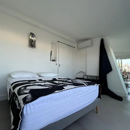 Daire Gullaumont 2 Superb Rooftop With Seafront Terrace